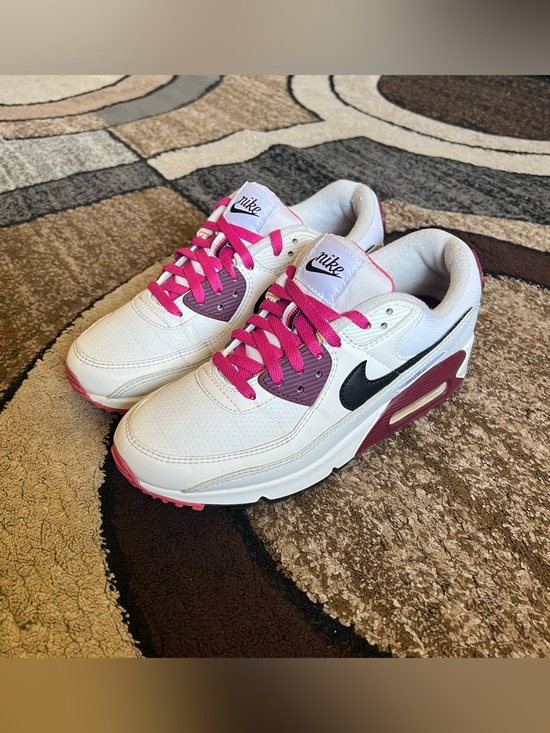 Nike Shoes - Nike WMNS Air Max 90 'White Dark Beetroot Size 7